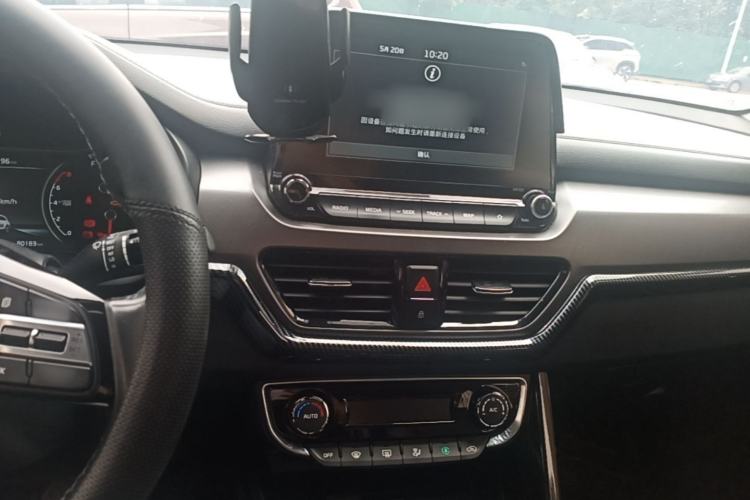 Used Kia Sportage R 2019 2.0L Automatic Smart Luxury Edition Center Console