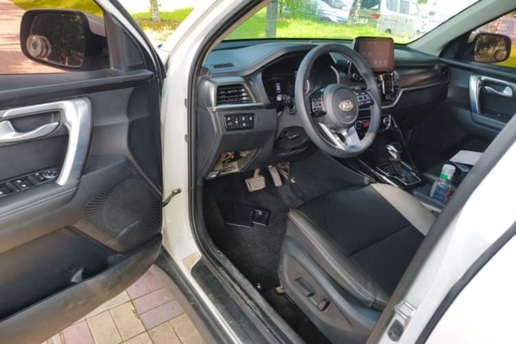 Used Kia Sportage R 2019 2.0L Automatic Smart Luxury Edition Driver Seat