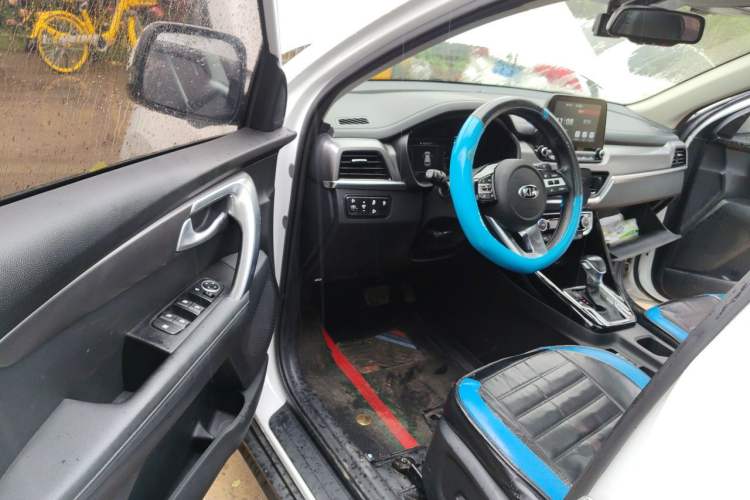 Used Kia Sportage R 2019 2.0L Automatic Smart Luxury Edition Driver Seat