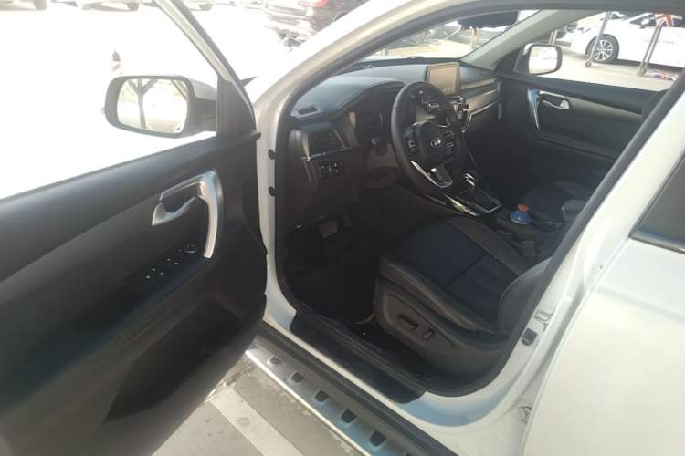 Used Kia Sportage R 2019 2.0L Automatic Smart Luxury Edition Driver Seat