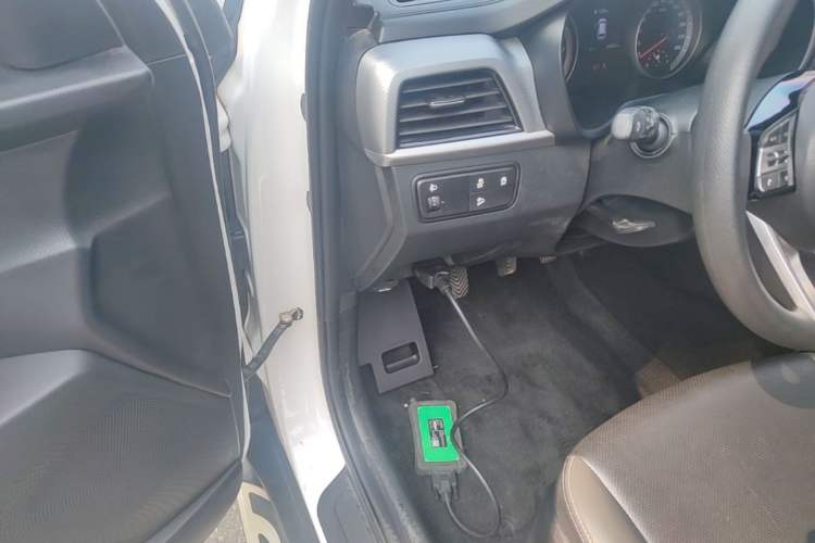 Used Kia Sportage R 2019 2.0L Manual Fashion Edition Driver Seat