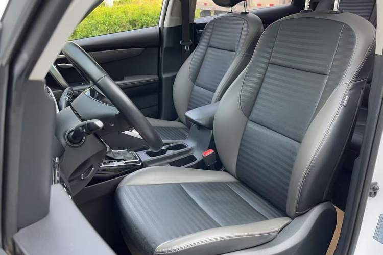 Used Kia Sportage R 2019 2.0L Automatic Smart Luxury Edition Driver Seat