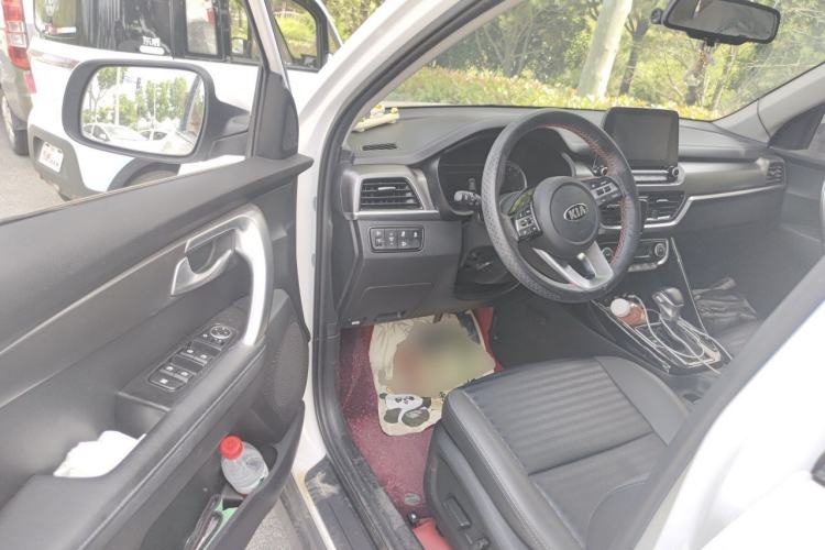 Used Kia Sportage R 2019 2.0L Automatic Smart Luxury Edition Driver Seat