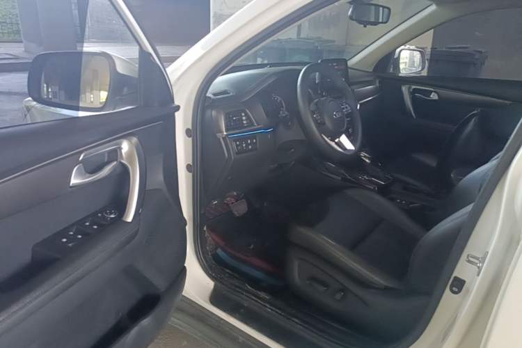 Used Kia Sportage R 2019 2.0L Automatic Smart Luxury Edition Driver Seat