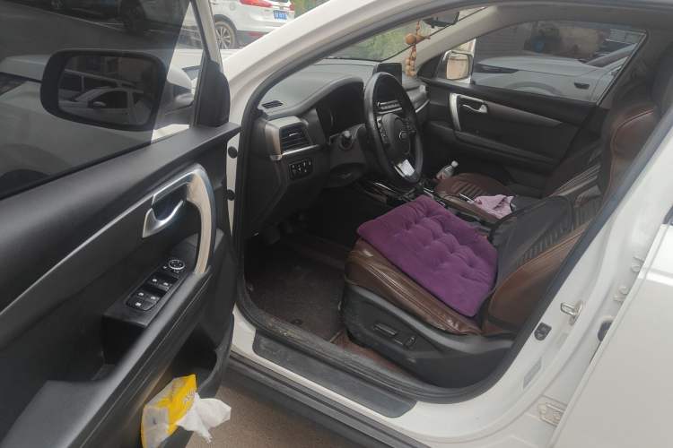 Used Kia Sportage R 2019 2.0L Automatic Smart Luxury Edition Driver Seat