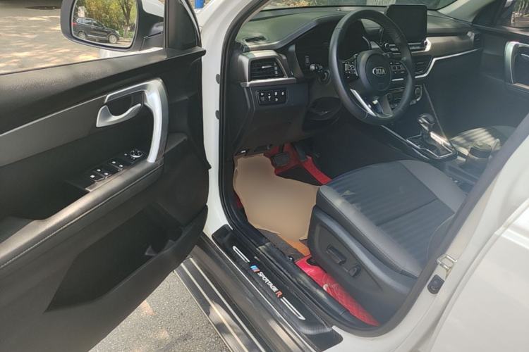 Used Kia Sportage R 2019 2.0L Automatic Smart Luxury Edition Driver Seat