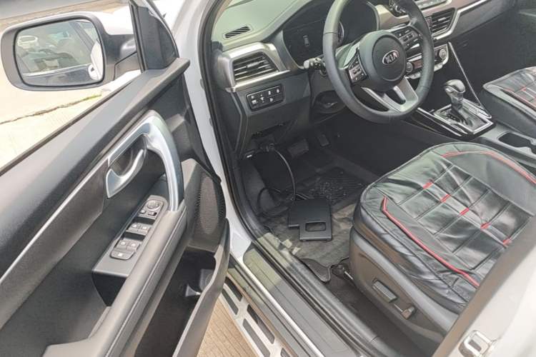 Used Kia Sportage R 2019 2.0L Automatic Smart Luxury Edition Driver Seat