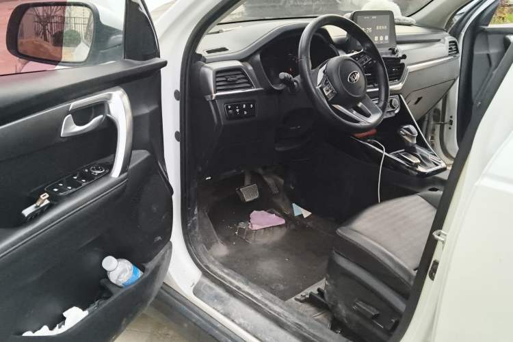 Used Kia Sportage R 2019 2.0L Automatic Smart Luxury Edition Driver Seat