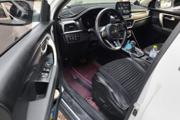 Used Kia Sportage R 2019 2.0L Automatic Smart Luxury Edition Driver Seat
