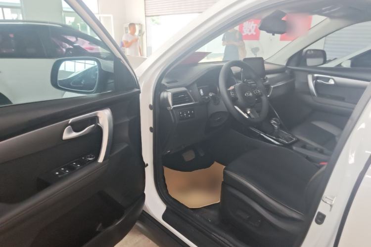 Used Kia Sportage R 2019 2.0L Automatic Smart Luxury Enhanced Edition Driver Seat