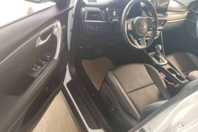 Used Kia Sportage R 2019 2.0L Automatic Smart Luxury Edition Driver Seat
