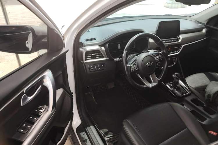 Used Kia Sportage R 2019 2.0L Automatic Smart Luxury Edition Driver Seat