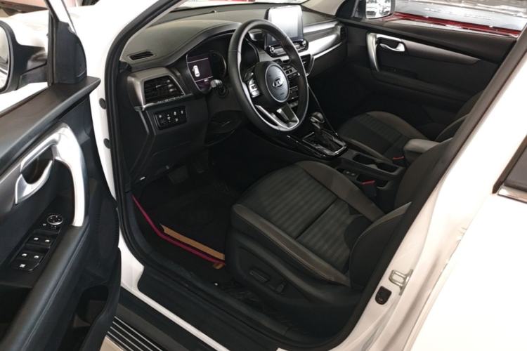 Used Kia Sportage R 2019 2.0L Automatic Smart Luxury Edition Driver Seat