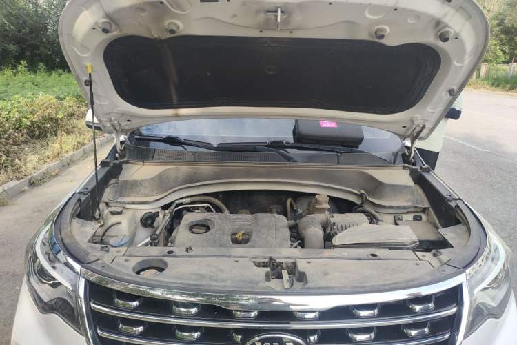 Used Kia Sportage R 2019 2.0L Automatic Smart Luxury Edition Engine Bay