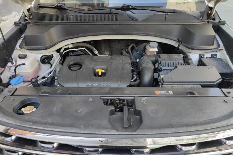Used Kia Sportage R 2019 2.0L Automatic Smart Luxury Edition Engine Bay