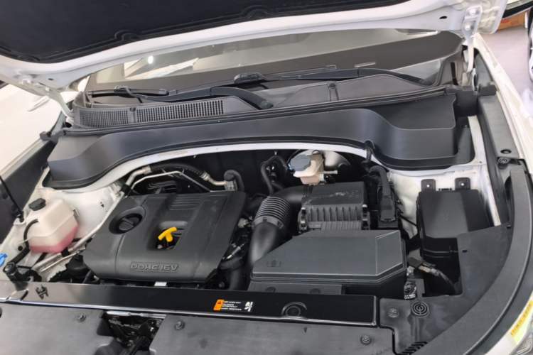 Used Kia Sportage R 2019 2.0L Automatic Smart Luxury Enhanced Edition Engine Bay