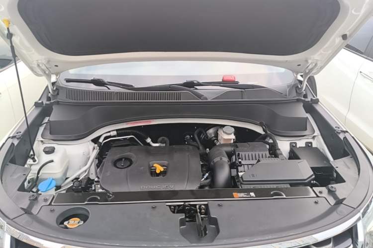 Used Kia Sportage R 2019 2.0L Automatic Smart Luxury Edition Engine Bay