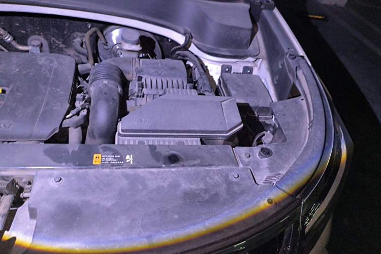 Used Kia Sportage R 2019 2.0L Automatic Smart Luxury Edition Engine Bay Left