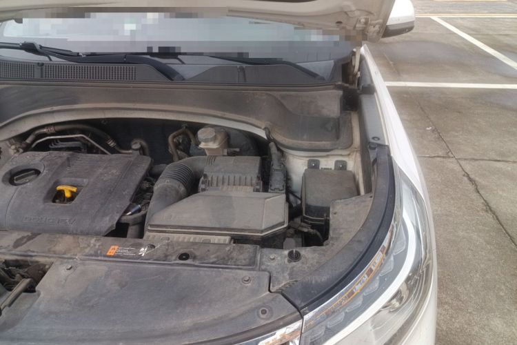 Used Kia Sportage R 2019 2.0L Automatic Smart Luxury Edition Engine Bay Left