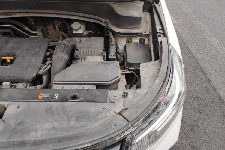 Used Kia Sportage R 2019 2.0L Automatic Smart Luxury Edition Engine Bay Left