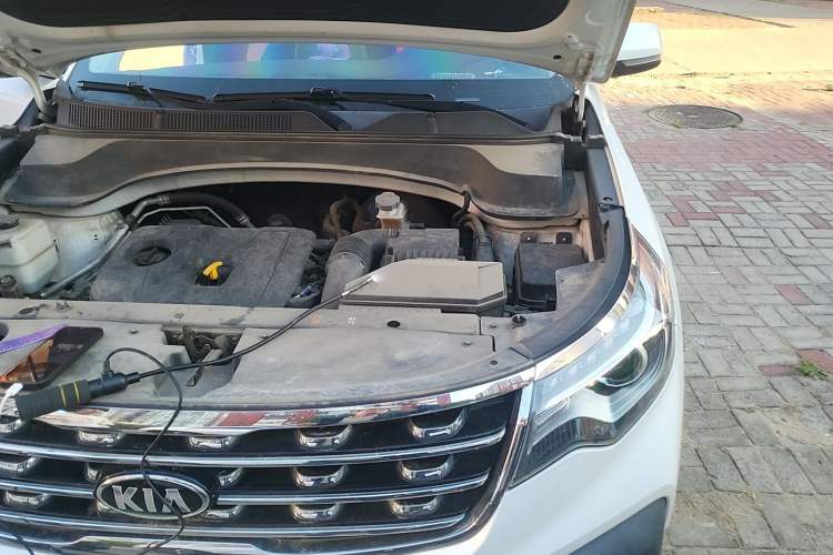 Used Kia Sportage R 2019 2.0L Automatic Smart Luxury Edition Engine Bay Left