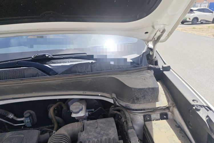 Used Kia Sportage R 2019 2.0L Automatic Smart Luxury Enhanced Edition Engine Bay Left