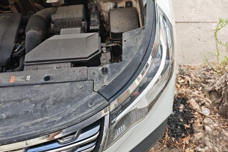 Used Kia Sportage R 2019 2.0L Automatic Smart Luxury Edition Engine Bay Left