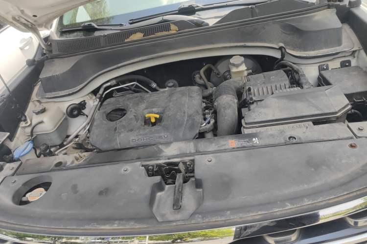Used Kia Sportage R 2019 2.0L Automatic Smart Luxury Edition Engine Bay