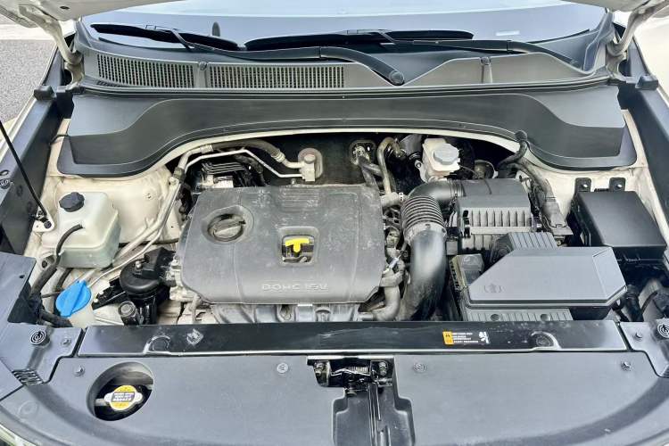Used Kia Sportage R 2019 2.0L Automatic Smart Luxury Edition Engine Bay