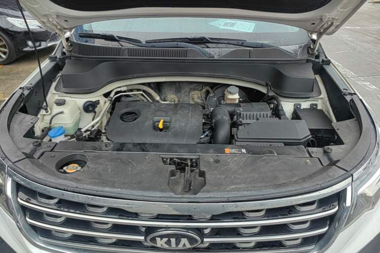 Used Kia Sportage R 2019 2.0L Automatic Smart Luxury Edition Engine Bay
