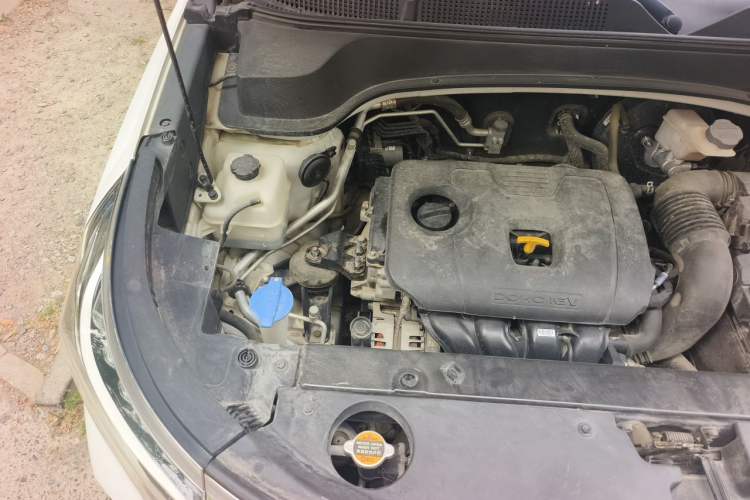 Used Kia Sportage R 2019 2.0L Automatic Smart Luxury Edition Engine Bay Right