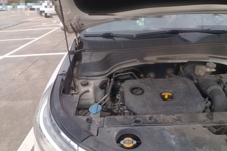 Used Kia Sportage R 2019 2.0L Automatic Smart Luxury Edition Engine Bay Right