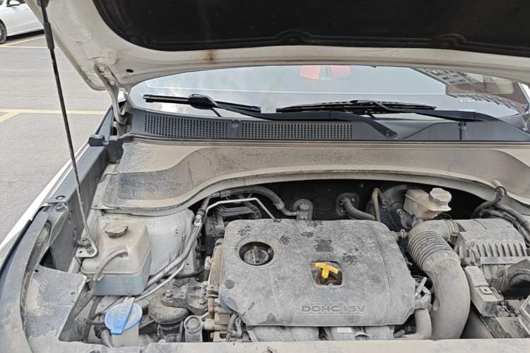 Used Kia Sportage R 2019 2.0L Automatic Smart Luxury Edition Engine Bay Right