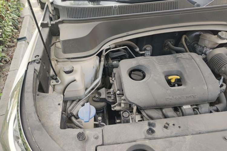 Used Kia Sportage R 2019 2.0L Automatic Smart Luxury Edition Engine Bay Right