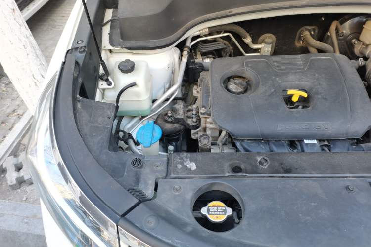 Used Kia Sportage R 2019 2.0L Automatic Smart Luxury Edition Engine Bay Right