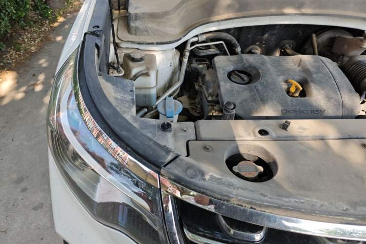 Used Kia Sportage R 2019 2.0L Automatic Smart Luxury Edition Engine Bay Right