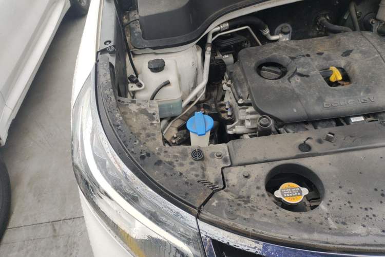 Used Kia Sportage R 2019 2.0L Automatic Smart Luxury Edition Engine Bay Right