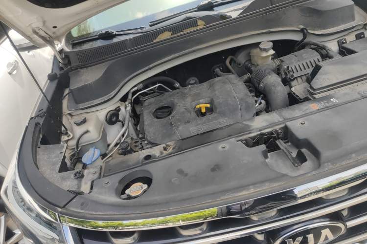 Used Kia Sportage R 2019 2.0L Automatic Smart Luxury Edition Engine Bay Right