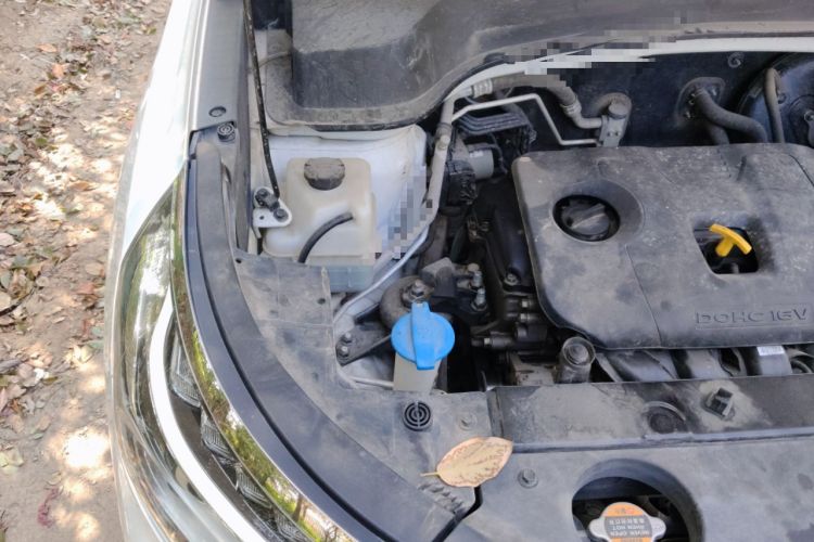 Used Kia Sportage R 2019 2.0L Automatic Smart Luxury Edition Engine Bay Right