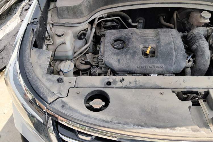 Used Kia Sportage R 2019 2.0L Automatic Smart Luxury Edition Engine Bay Right