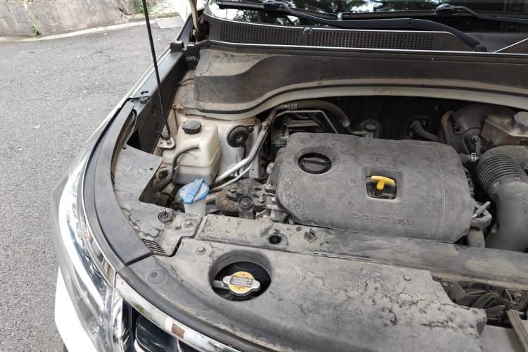 Used Kia Sportage R 2019 2.0L Automatic Smart Luxury Edition Engine Bay Right