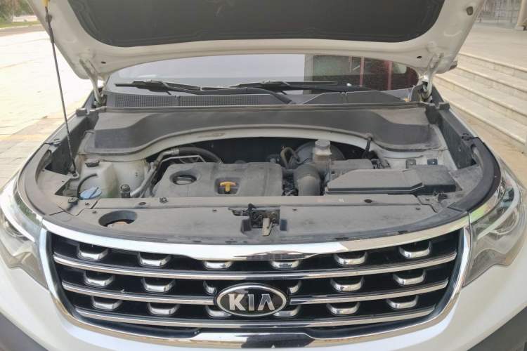 Used Kia Sportage R 2019 2.0L Automatic Smart Luxury Edition Engine Bay