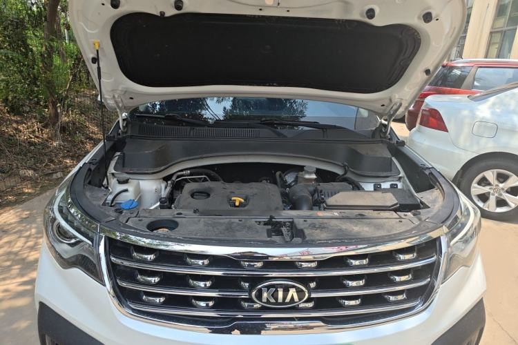 Used Kia Sportage R 2019 2.0L Automatic Smart Luxury Edition Engine Bay