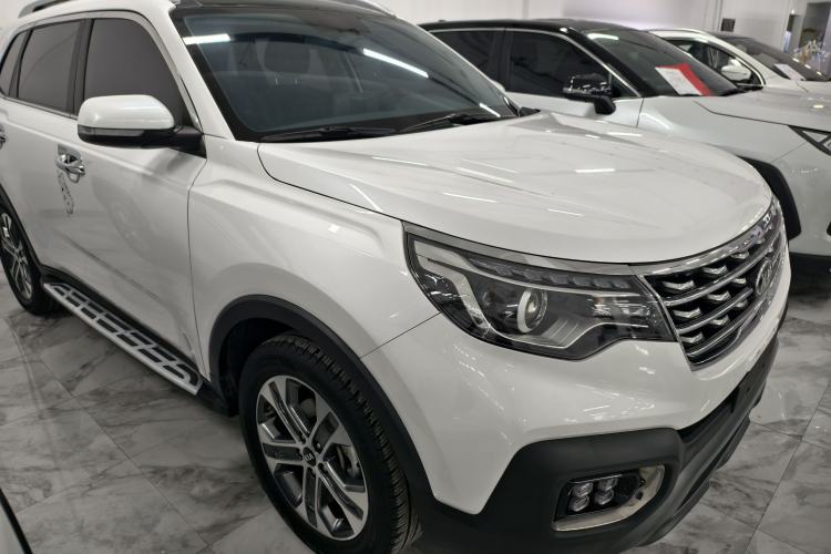 Used Kia Sportage R 2019 2.0L Automatic Smart Luxury Edition Exterior 1