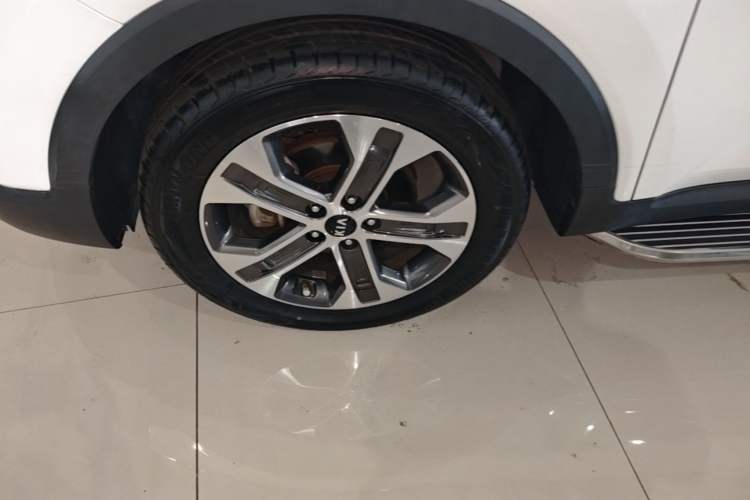 Used Kia Sportage R 2019 2.0L Automatic Smart Luxury Edition Exterior 2