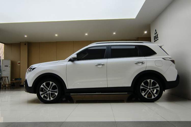 Used Kia Sportage R 2019 2.0L Automatic Smart Luxury Edition Exterior 2