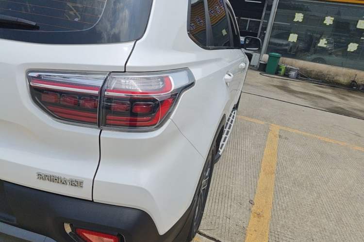 Used Kia Sportage R 2019 2.0L Automatic Smart Luxury Edition Exterior 3