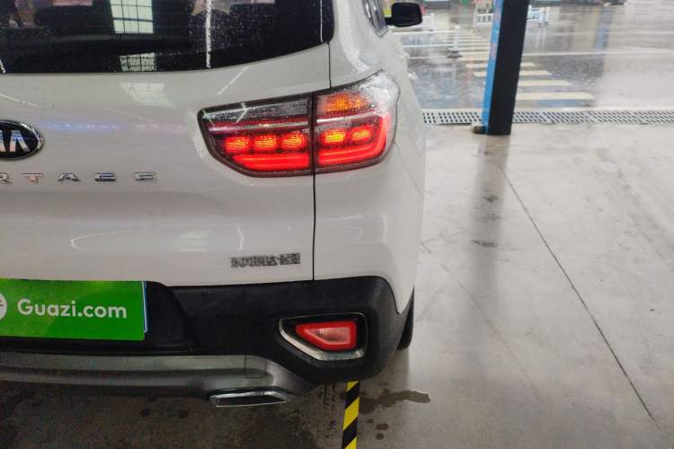 Used Kia Sportage R 2019 2.0L Automatic Smart Luxury Edition Exterior 3