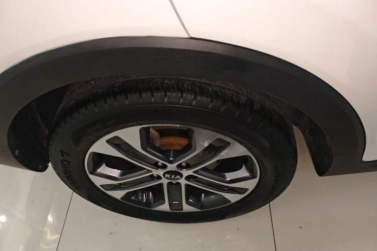 Used Kia Sportage R 2019 2.0L Automatic Smart Luxury Edition Exterior 5