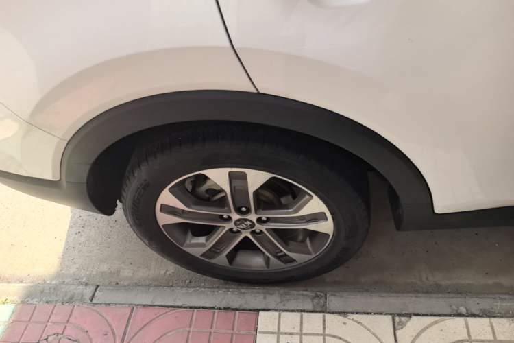 Used Kia Sportage R 2019 2.0L Automatic Smart Luxury Edition Exterior 5